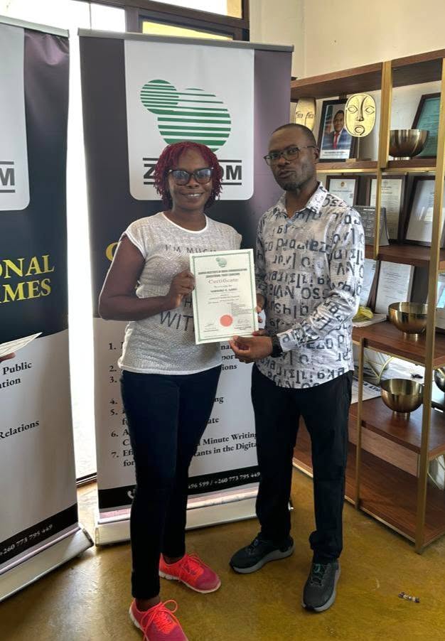 Certificate presentation at the end of a past training